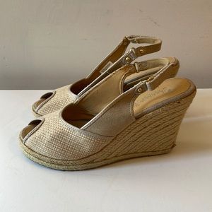 Sketchers wedge sandals